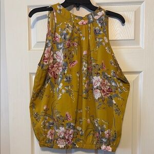 SHEIN Yellow Pleated Sleeveless Tank Top